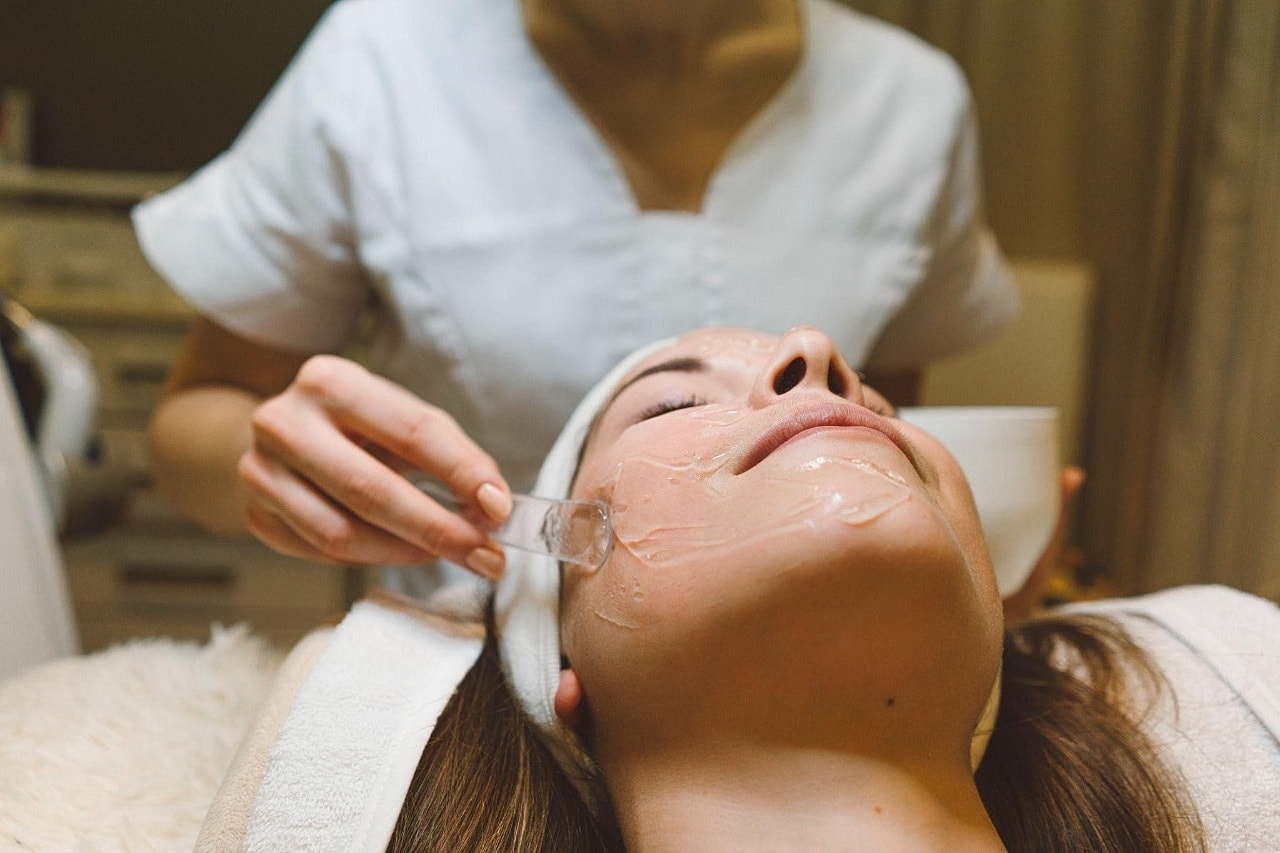 Book Your Glow Before the Week Books Up